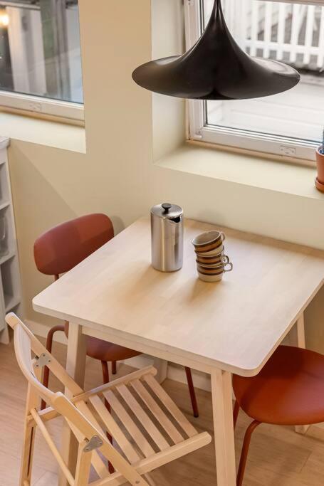 Fresh Studio Apartment, A Short Walk From Bryggen Bergen Exterior foto
